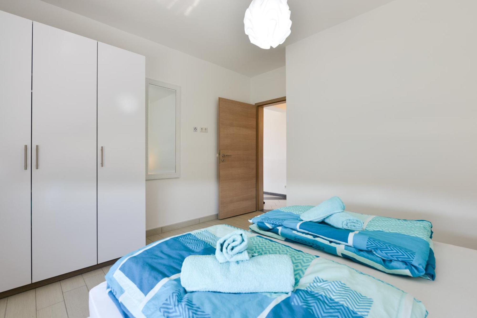 Apartmani Martin Mit Beheiztem Pool With Heated Pool Bibinje Buitenkant foto