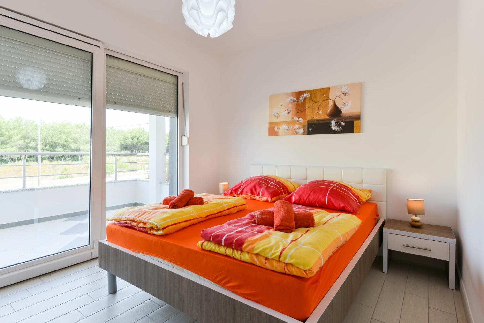 Apartmani Martin Mit Beheiztem Pool With Heated Pool Bibinje Kamer foto