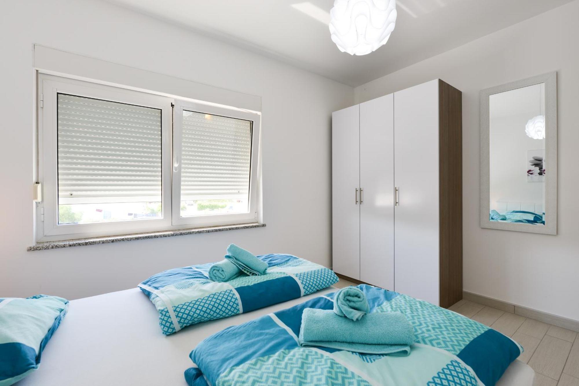 Apartmani Martin Mit Beheiztem Pool With Heated Pool Bibinje Kamer foto