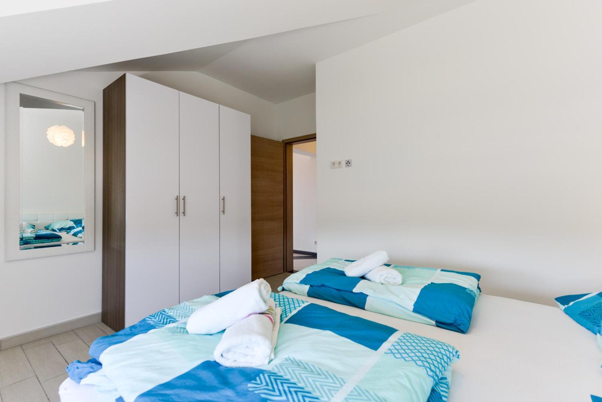 Apartmani Martin Mit Beheiztem Pool With Heated Pool Bibinje Buitenkant foto